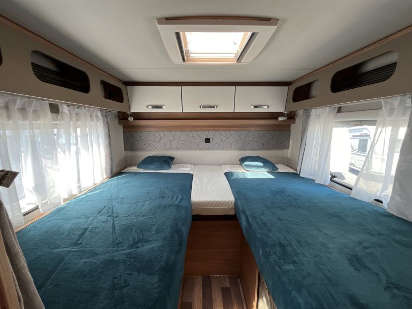 WEINSBERG CARASUITE 700 ME