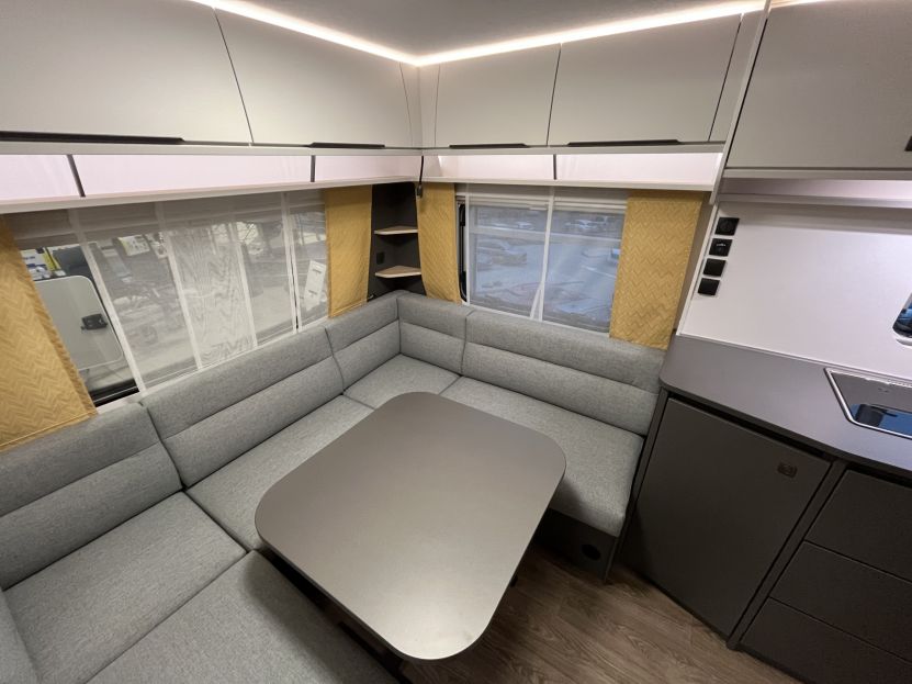 Fendt Apero 495 SFB (91)