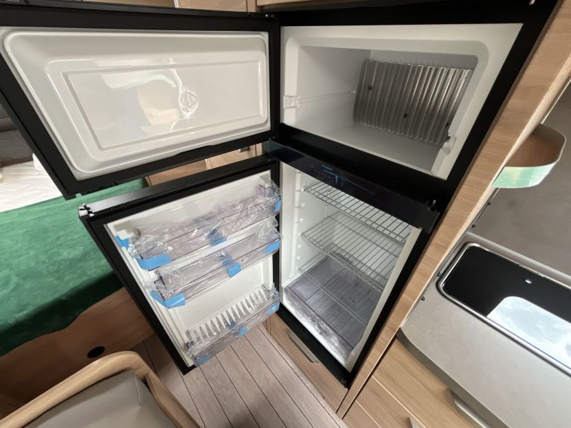 Knaus Südwind 650 FSK 60 Years (25)