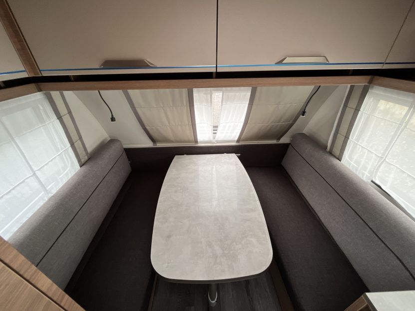 Knaus Sport 400 LK (78)