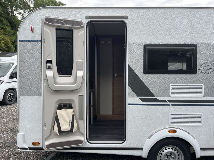 Knaus Sport 400 LK (68)