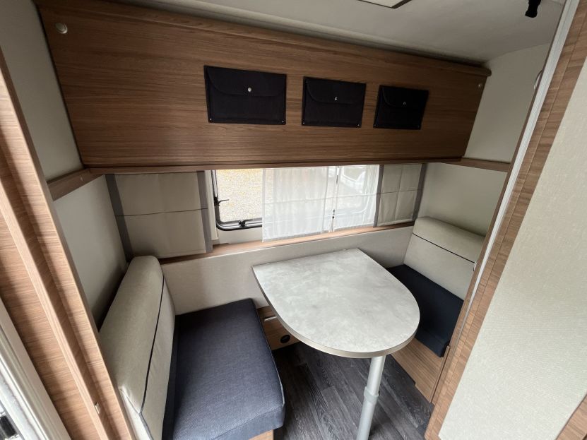 Knaus Sport 400 LK (68)