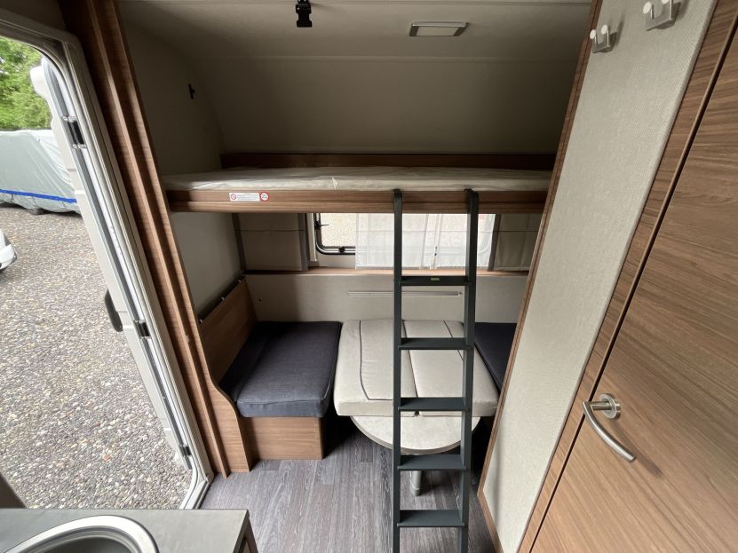 Knaus Sport 400 LK (68)