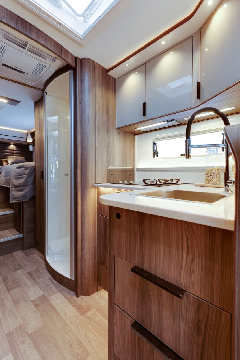 Kabe Travel Master Imperial RI 810 LGB