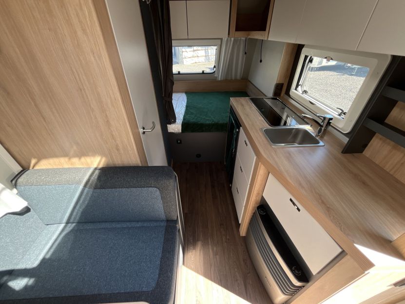 Knaus Sport 420 QD (57)