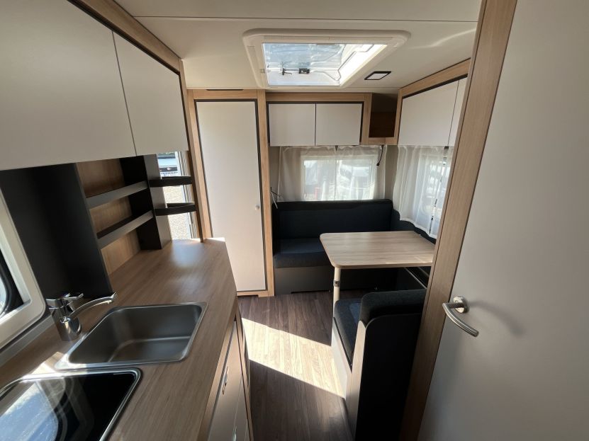 Knaus Sport 420 QD (57)