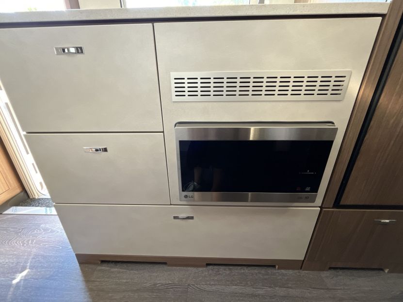 Tabbert Cazadora 550 DMK 2,5 (59)