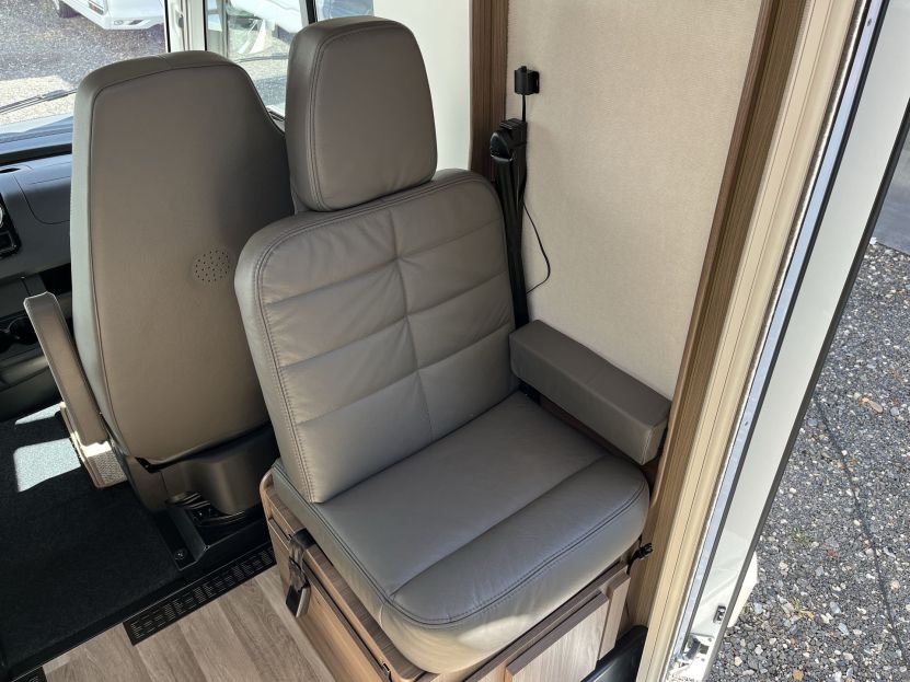 Kabe Travel Master Imperial RI 810 LGB