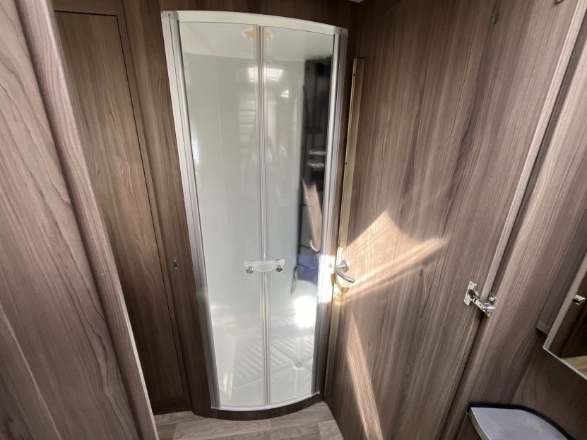 Kabe Travel Master Imperial RI 810 LGB