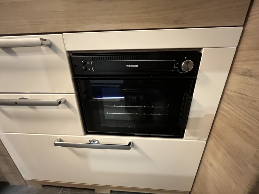 Tabbert Pantiga 550 E Finest Edition (28)