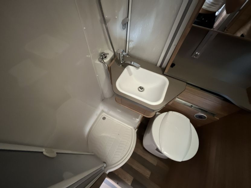 Weinsberg CaraCompact Suite PEPPER 640 MEG