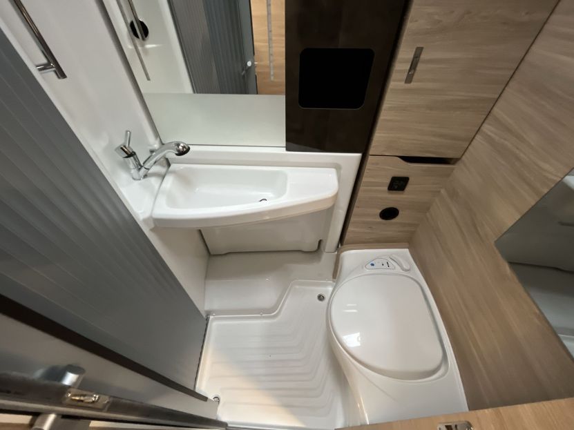 Knaus Van Ti Plus 650 MEG PLATINUM SELECTION