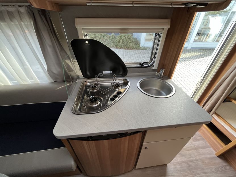  Weinsberg CaraOne 400 LK 