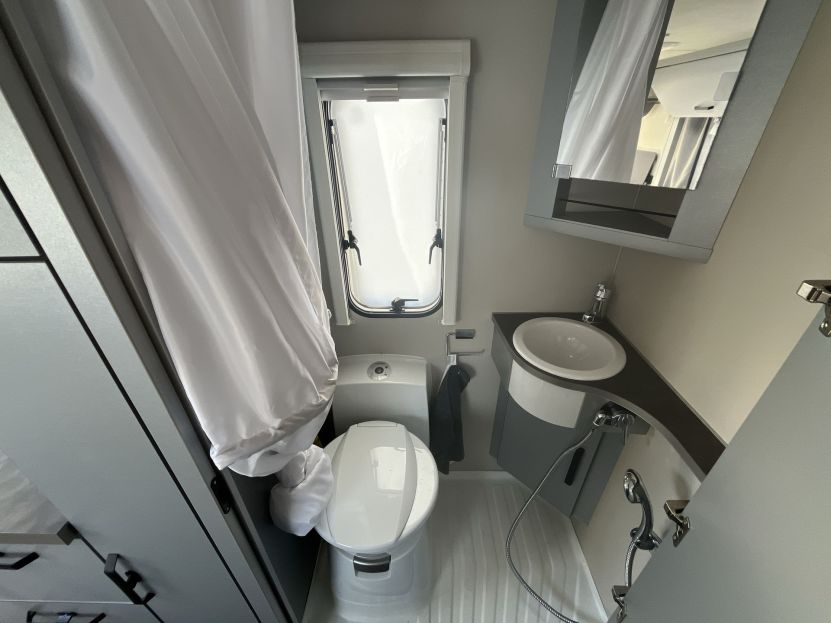 Knaus Sport&Fun 480 QL Black Sel.