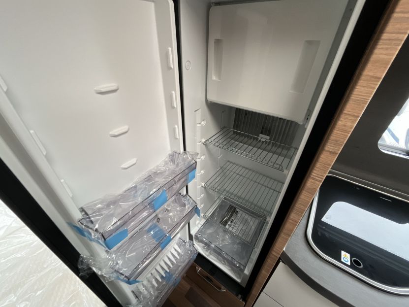 Weinsberg CaraOne 420 QD (20)