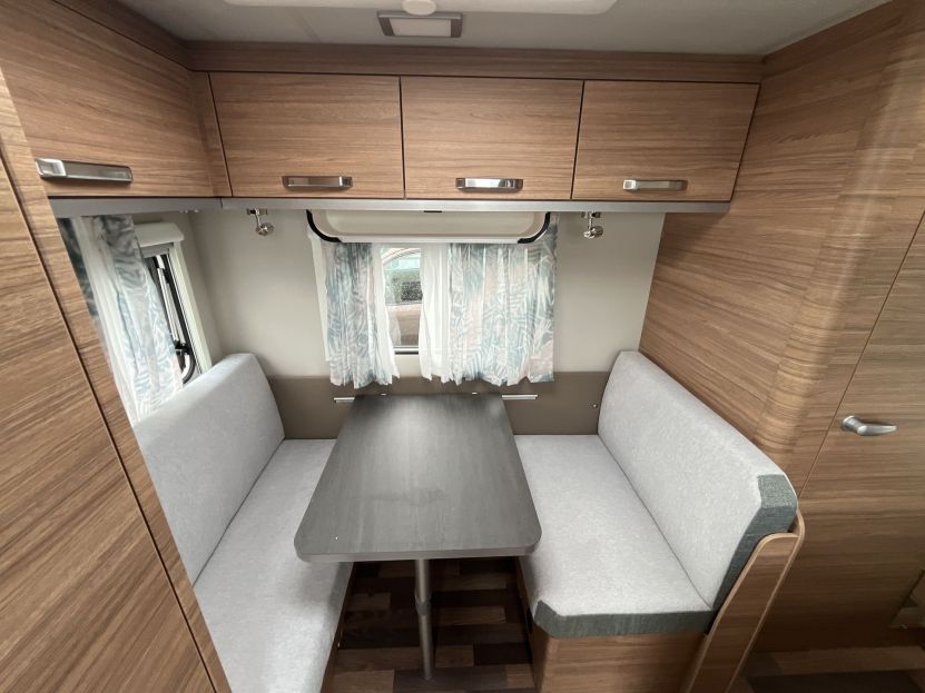 Weinsberg CaraOne 420 QD (20)