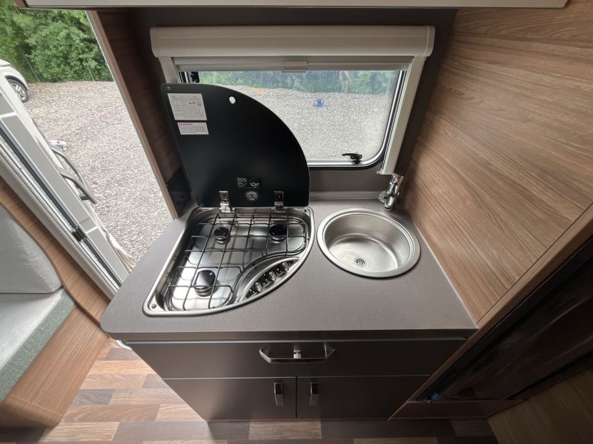 Weinsberg CaraHome 650 MEG