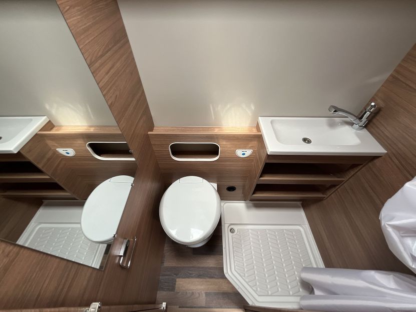 Weinsberg CaraHome 650 MEG