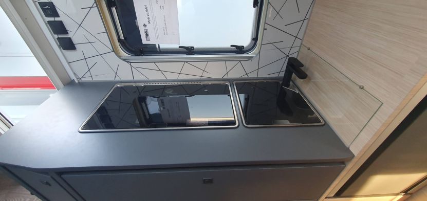 Fendt Apero Activ 560 SKM