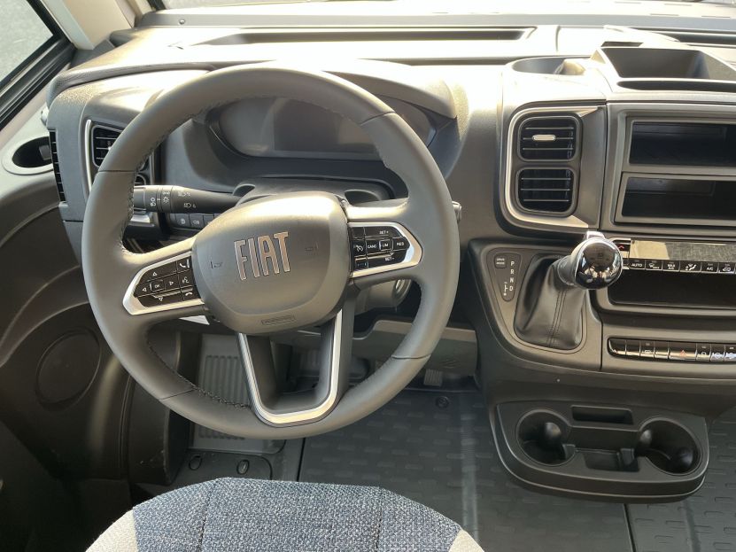 Weinsberg CaraCore 650 MEG (26)