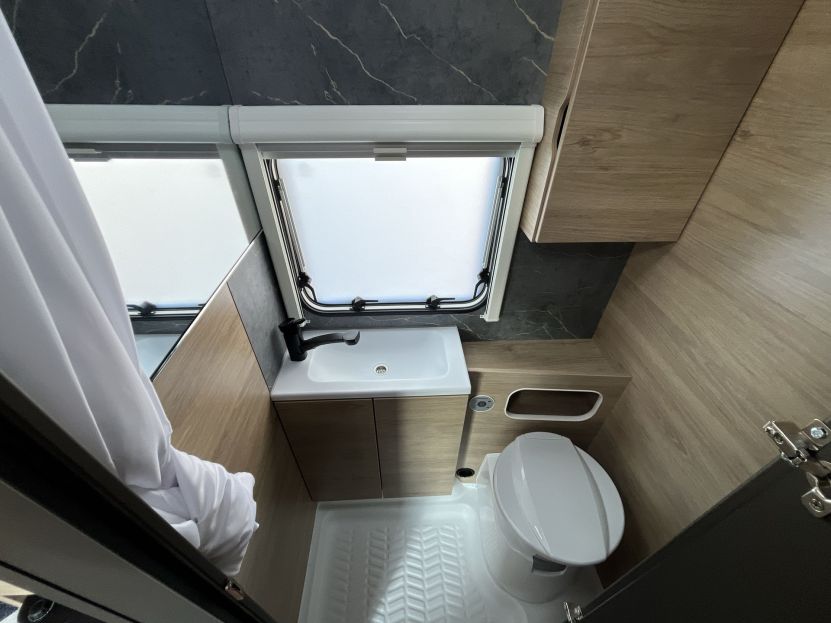 WEINSBERG CARAONE 540 EUH (8)