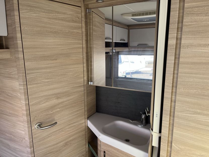 Knaus Südwind 450 FU 60 years Edition