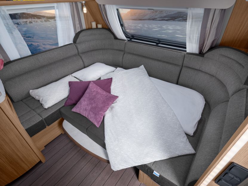 Knaus Südwind 650 UDF