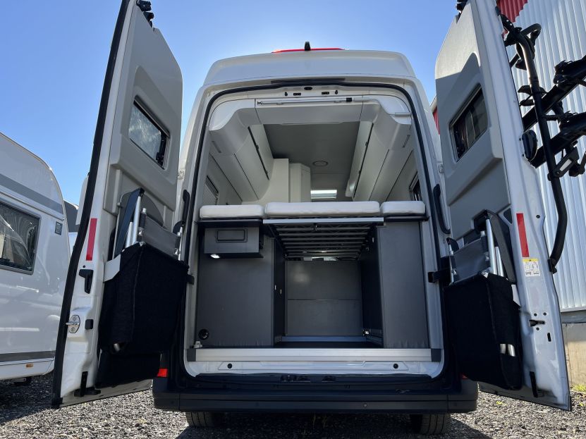 Volkswagen Grand California 680