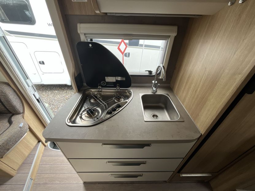 Knaus Sky Wave 650 MEG