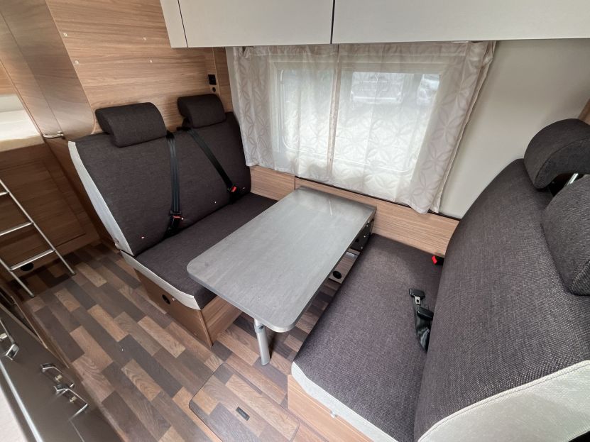 Weinsberg CaraHome 650 DG (42)