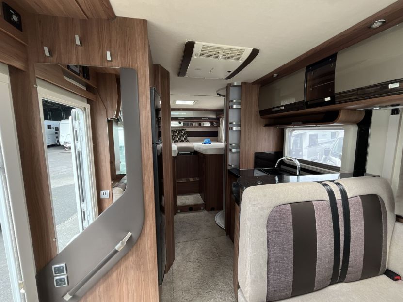 Knaus Sky I Plus 700 LEG