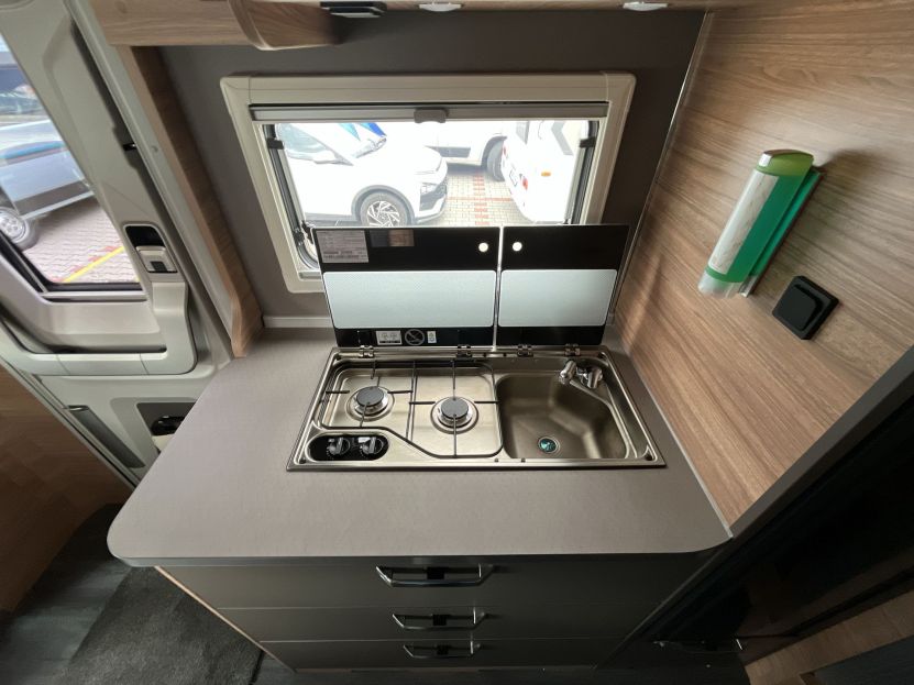 Weinsberg CaraSuite 650 MEG Ford (5)