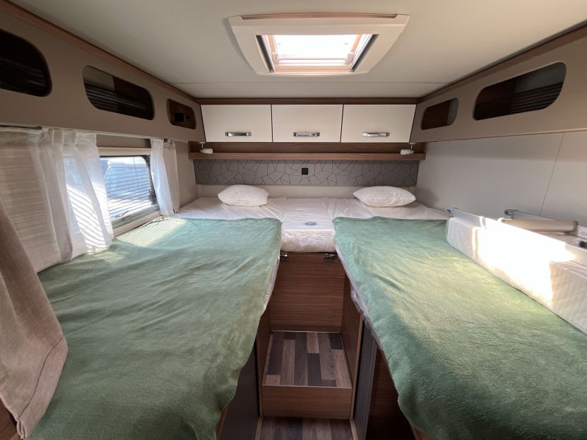Weinsberg CaraCompact EDITION [PEPPER] 600 MEG (19)