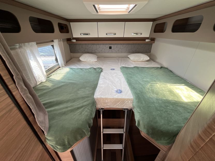 Weinsberg CaraCompact EDITION [PEPPER] 600 MEG (19)