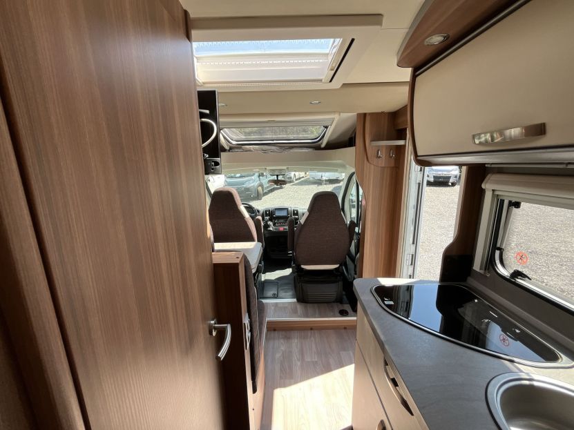 Weinsberg CaraCompact 600 MEG EDITION [PEPPER]