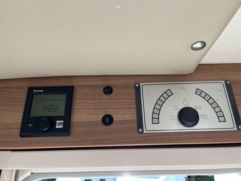 Weinsberg CaraCompact 600 MEG EDITION [PEPPER]