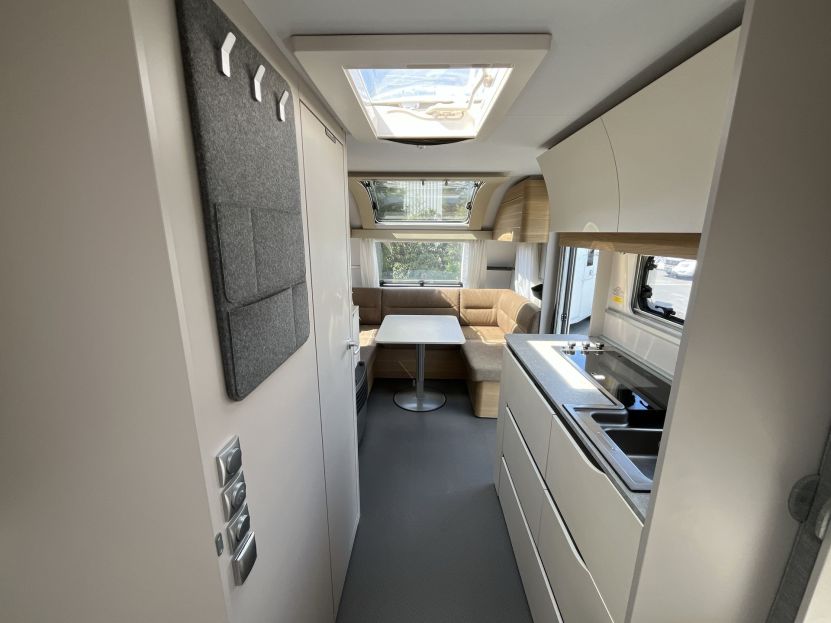Adria Adora 542 UL