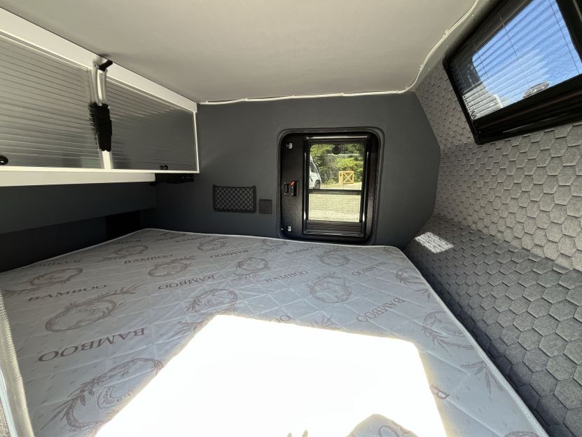 Siesta Karavan S-line offroad Silver Grey