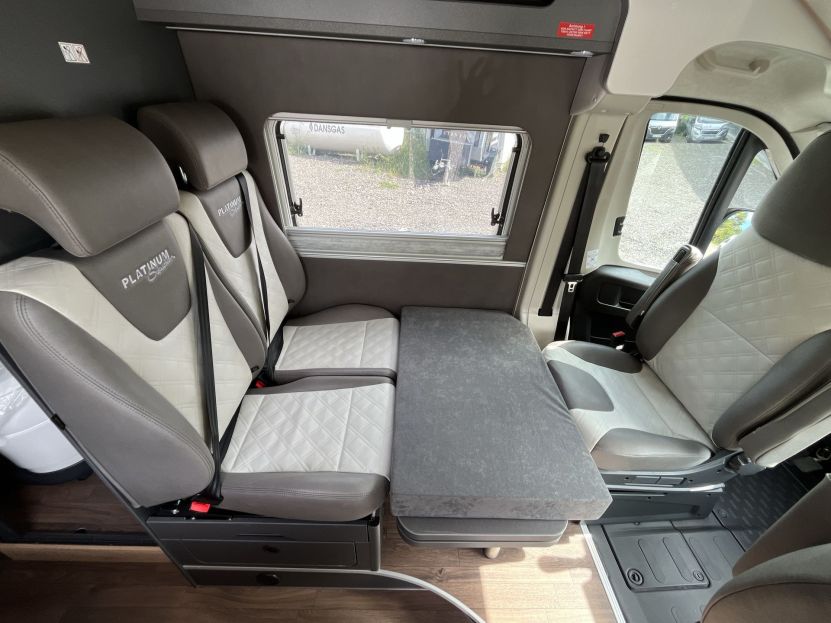 Knaus Boxlife 600 DQ PLATINUM SELECTION (7)