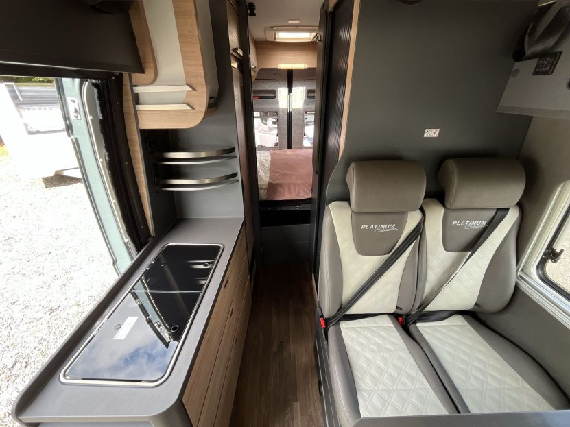 Knaus Boxlife 600 DQ PLATINUM SELECTION (7)