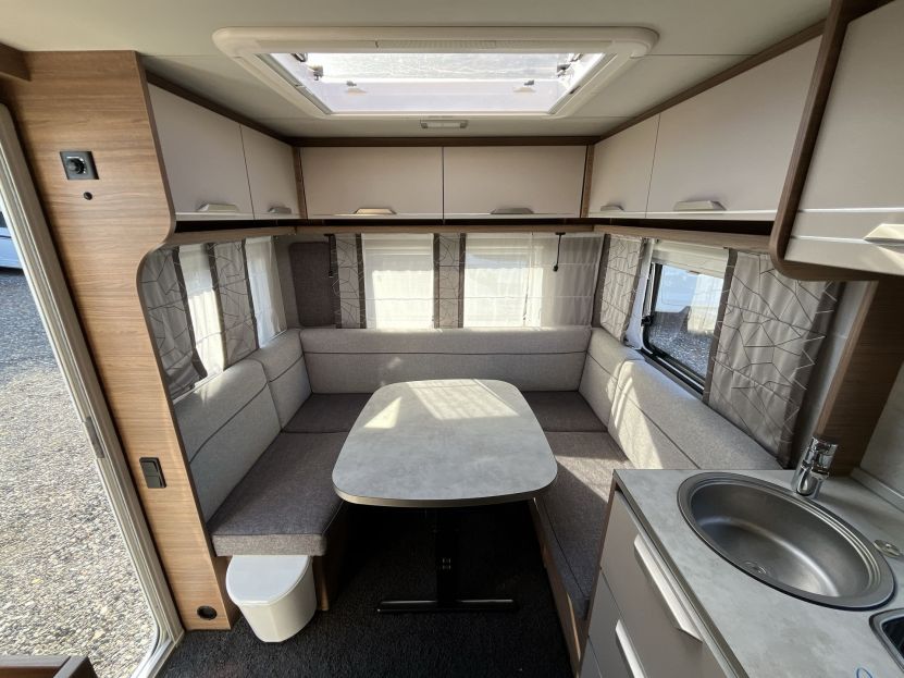 Knaus Sport 450 FU
