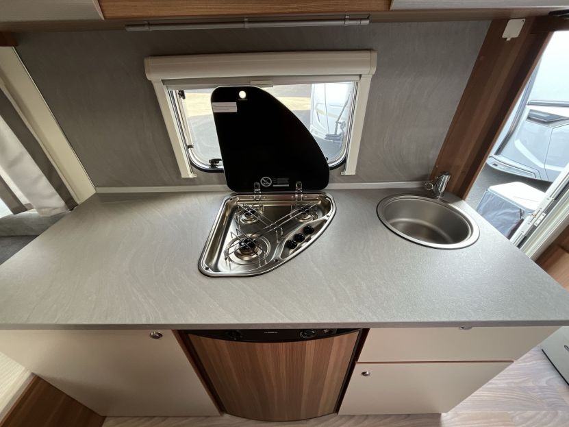 Weinsberg CaraOne 420 QD