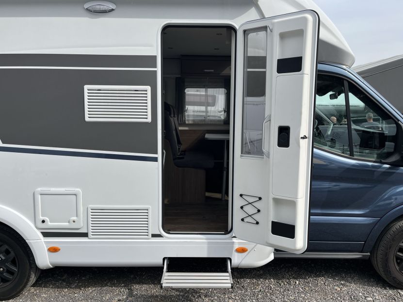 CARADO T 338 EDITION24 (33)