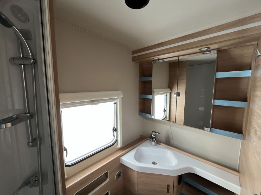 Knaus Südwind 580 QS BLACK SELECTION (31)