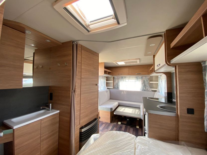 Weinsberg CaraOne 450 FU interiér
