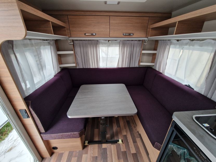 karavan pro rodinu s dětmi