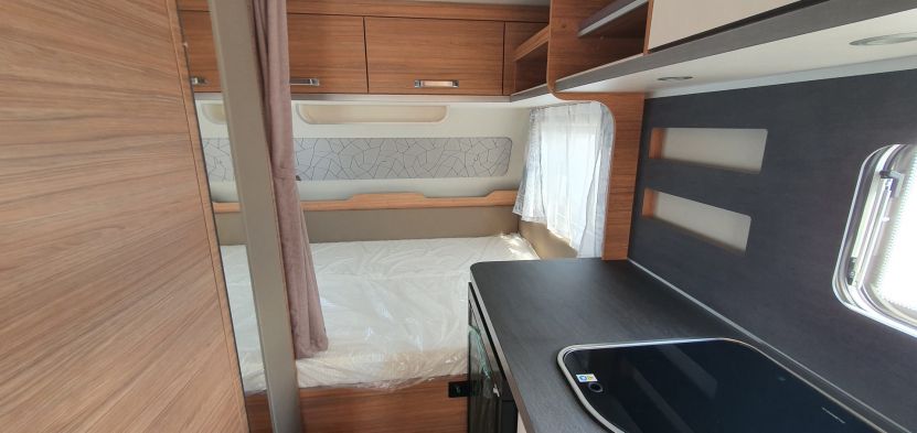 Weinsberg CaraOne 420 QD (model 2021)