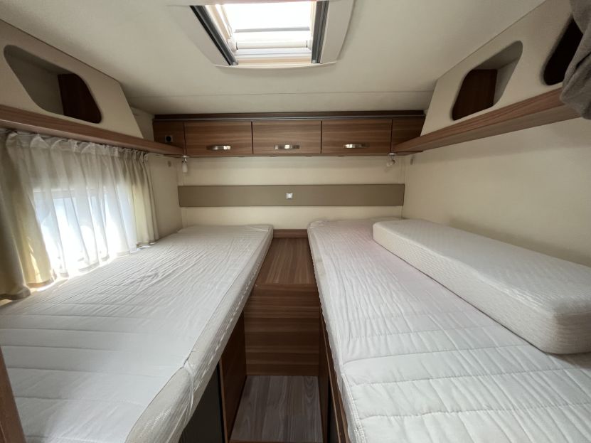 Weinsberg CaraSuite 700 ME
